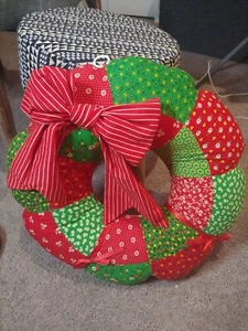 Vintage Christmas Stuffed Wreath MCM Handmade Red Green Bow patchwork printed - Picture 1 of 6