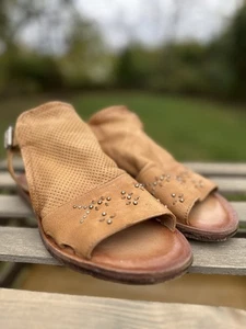 Miz Mooz Women's Fifi Brown Leather Sandals Boho Western Neutral Size 38 US 7.5 - Picture 1 of 14