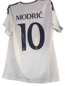 Football Prizes Luka Modric Signed Football Shirt - Size Years 15-16 - With COA - Picture 1 of 4