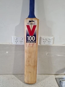 used cricket bats - Picture 1 of 13