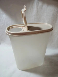 Vintage TUPPERWARE staubig ROSA Modular Mate #4 oval 9-3/4 Tassen AUSLAUF Kanister #1614 - Bild 1 von 3