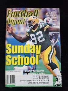 Vintage December 1997 Football Digest Magazine – Reggie White Cover  Rare