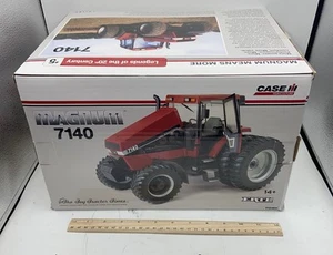 ERTL Tomy Case IH 7140 Magnum Tractor 2012 - 1/16 Scale Die-Cast Metal 16216A - Picture 1 of 13