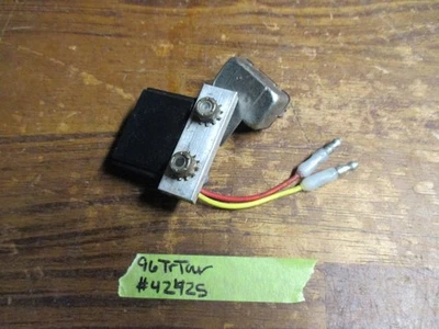 Rectificador y disyuntor regulador moto de nieve Polaris Indy Trail Touring 96 Foto 1 de 4