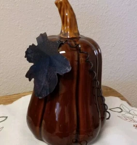 Precious Moments Bountiful Blessings 9 in Ceramic Pumpkin. - Picture 1 of 4