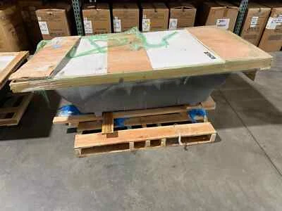 *NEW* KOHLER Tea-for-Two Heated Bathtub With Whirlpool Jets (Fits two people!) - Image 1 of 4