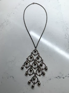 Collar Colgante Largo Vintage Tono Plata Cuentas Cuelga Mediados de Siglo Moderno - Imagen 1 de 6