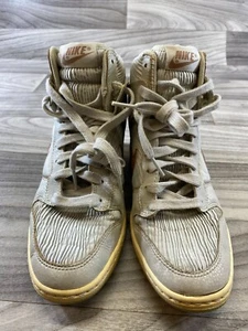 NIKE Women's Dunk Sky Hi Light Bone-Sail-Metallic Red Bronze US 8.5 528899-013 - Picture 1 of 9