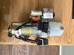 Audi Convert Lift Motor 2003 - Picture 1 of 3