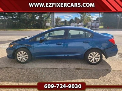 Honda Civic 2012 salvamento dañado reparable reconstruible Foto 1 de 4