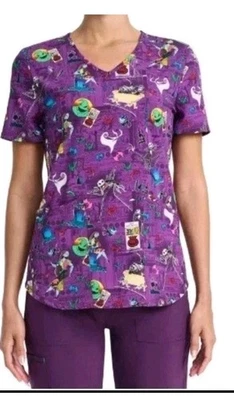 Nuevo Blusa Médica Disney Pesadilla Antes de Navidad Talla 2XL Mujer Cuello en V Púrpura Foto 1 de 4