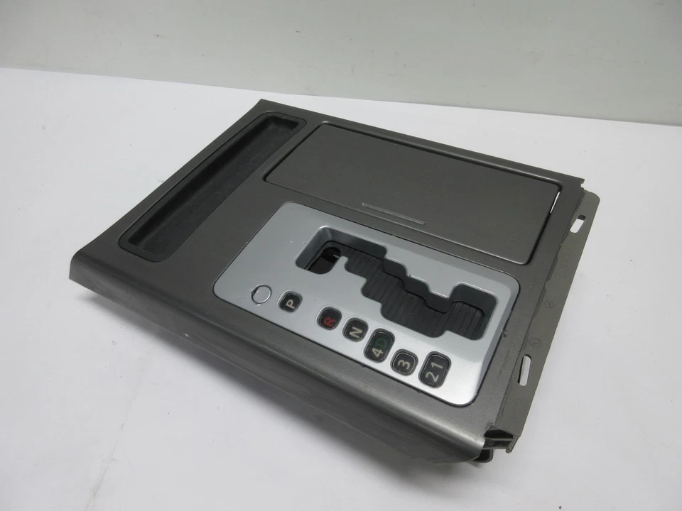 Nissan Armada Titan 2008-15 palanca de cambios bisel portavasos conjunto de molduras gris OEM Foto 1 de 4