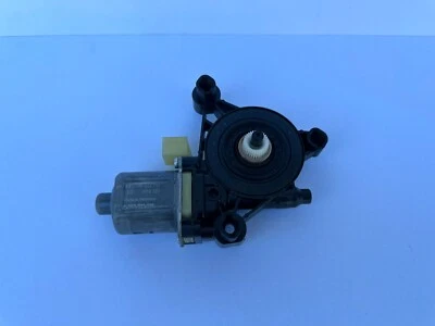 Audi A3 2015-2020 puerta trasera izquierda lado del conductor ventana motor OEM Foto 1 de 4