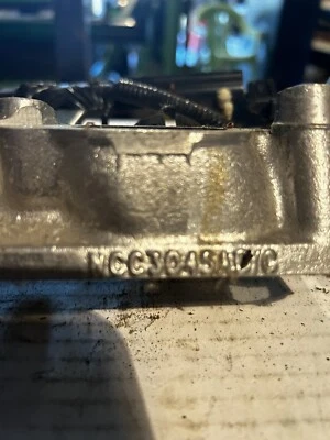 INTAKE UPPER PLEMUN SET *USED FITS JAGUAR XKR 4.0 SUPERCHARGED 2000-2003 AJ81444 - Image 1 of 2