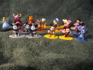 Disney Nano Metalfigs 18 Pc Lot Series 1 Die Cast Figures Brand New  Your Favs - Picture 1 of 8