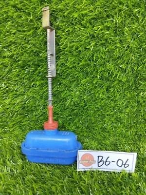 Genuine Mercedes Benz Trunk Lock Vacuum Fits For W123 200 230 280E 280 NOS  - Image 1 of 4