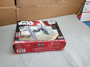 Revell 85-1634 Star Wars Special Forces Tie Fighter Snap Tite Modellbausatz, komplett - Bild 1 von 3