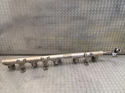 AUDI S8 D3 Côté Gauche Rail Carburant 07L133315A 5.2 Essence 331 Kw Foto 1 de 4