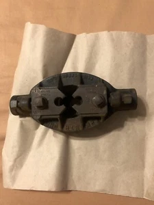 Vintage Armstrong Threading Die Tool 1/2” 14 R.N.R.T.  - Picture 1 of 5