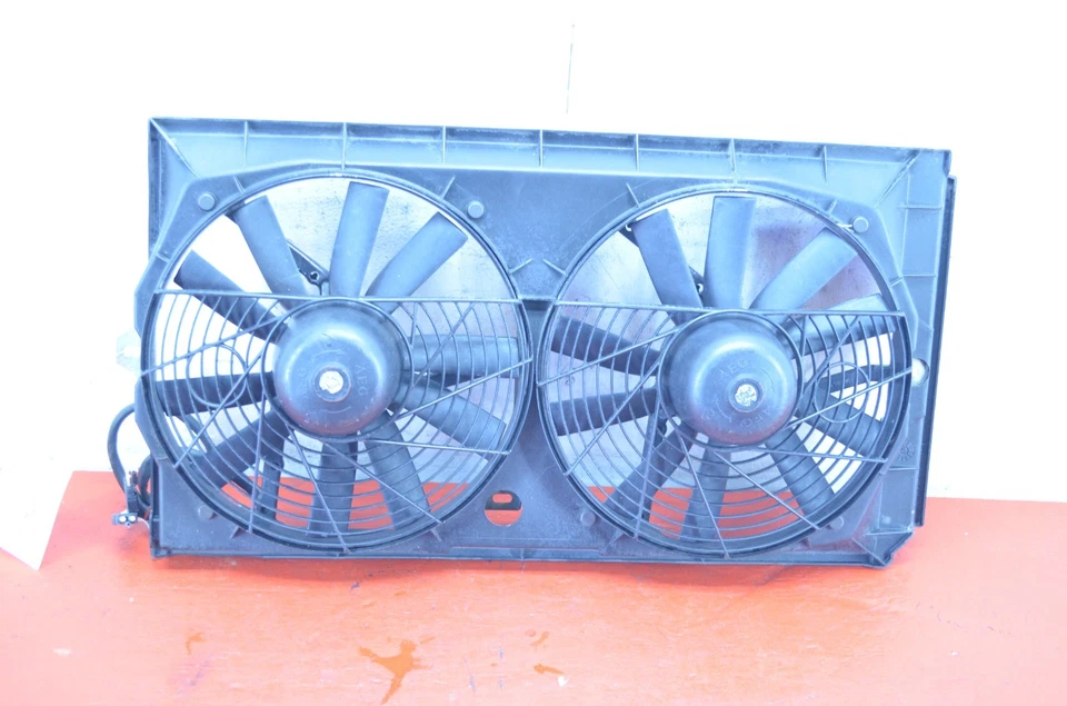 96-02 MERCEDES-BENZ R129 SL320 RADIATOR COOLING DUAL FAN ASSEMBLY OEM - Image 1 of 4