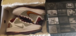 Größe 10,5 - Nike LeBron 7 MVP White/Bronze - Team Red - CZ8915-100 - Bild 1 von 18