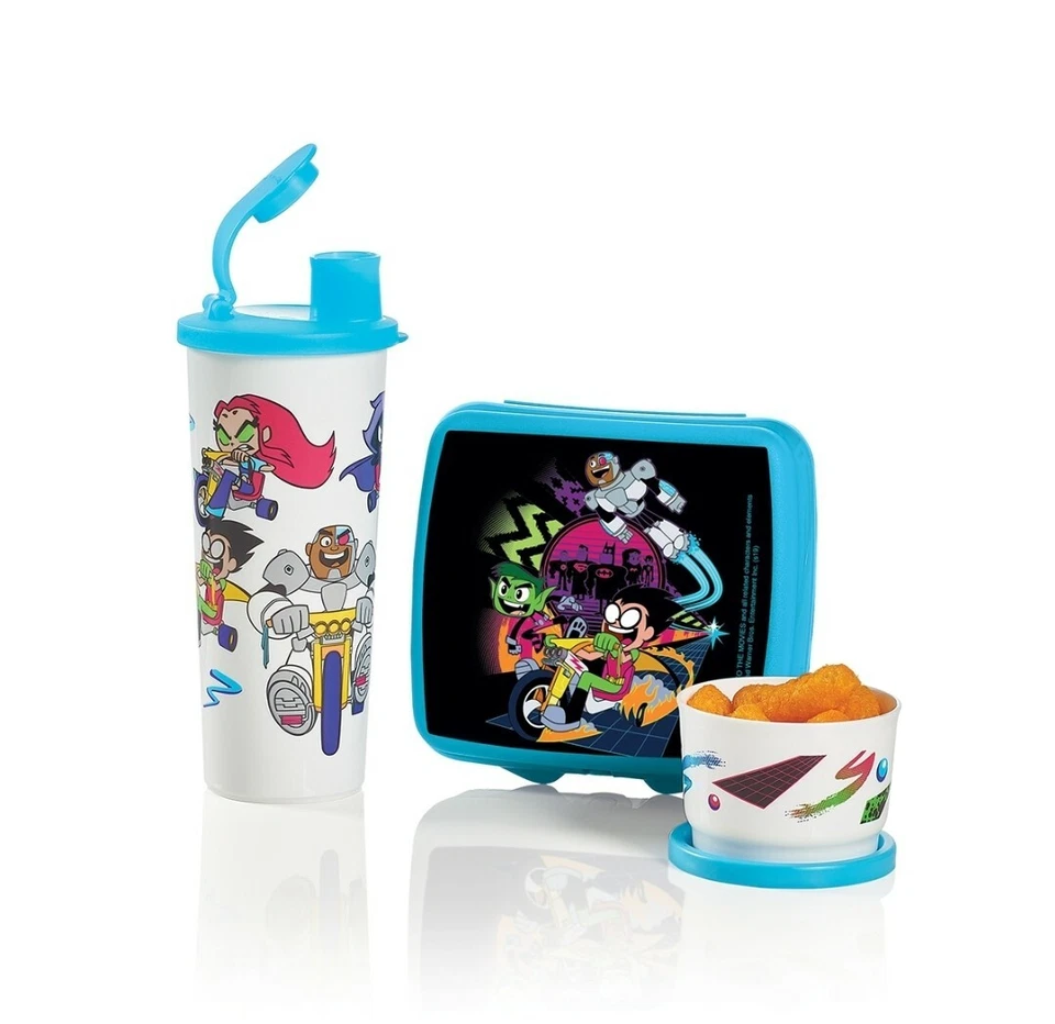 Tupperware Teen Titans Go Kids Lunch Set Sandwich Keeper Snack Cup Tumbler. - Image 1 of 1