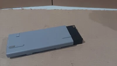 Genuine Toshiba Satellite Pro 440CDT 440CDX Laptop Battery with caddy enclosure - Image 1 of 3