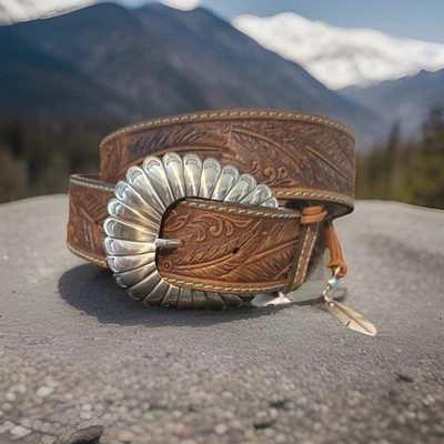 Justin кожаный ремень размер 34 сделано в США 🇺🇸 новый с Ярлыками с ожерелье кулон редкая находка - Изображение 1 из 4