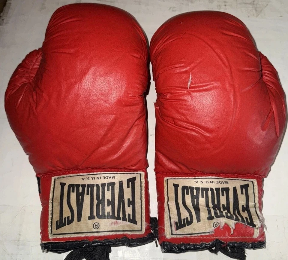 Guantes de Boxeo Everlast De Colección Rojo Con Cordones Hechos en EE. UU. Entrenamiento Sparring Foto 1 de 3