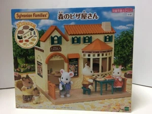 Sylvanian Families Calico Critters Forest Pizzeria Pizza Shop Epoch Japan NEW - Picture 1 of 1