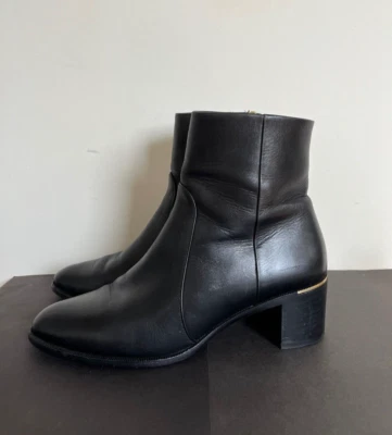 SALVATORE FERRAGAMO Womens Black Leather Ankle Boots sz.8B - Image 1 of 4