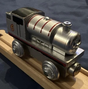 Silver Percy 60 Anni Thomas il Treno Edizione Limitata Ferrovia in Legno Rara - Foto 1 di 7