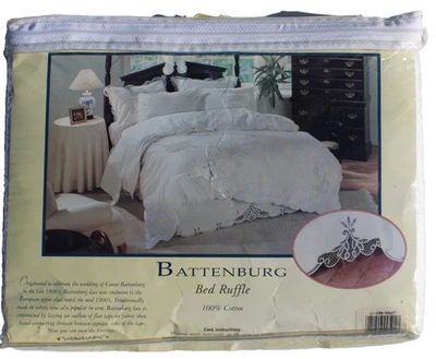 Falda de cama King de encaje Battenburg 1993 blanca con volantes de algodón casa de campo nueva de Lote Antiguo Foto 1 de 2