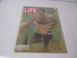 VINTAGE MAGAZINE LIFE TED KENNEDY'S RECOVERY JANUARY 15TH, 1965 - Bild 1 von 3