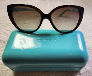 Tiffany & Co. Sunglasses TF 4082  8015/3M 56-16-140 2N Italy