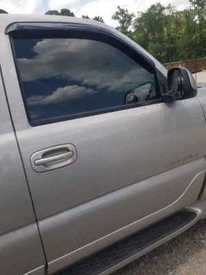 04 2004 GMC YUKON DENALI XL DOOR FRONT RIGHT PASSENGER SILVER Foto 1 de 4