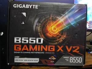 GIGABYTE B550 GAMING X V2 ATX Motherboard - AM4 DDR4 - Photo 1/12