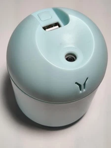 USB mini desktop personal humidifier and nightlight, Blue - Picture 1 of 6