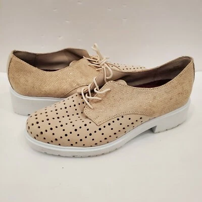 Zapatos Oxford Munro Durell Beige Nubuck Perforados Talla 6 W Foto 1 de 4