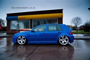 VW GOLF 4 faldones laterales 5 puertas R32 izquierda + derecha - Imagen 1 de 1