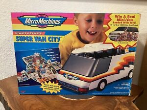 Micro Machines Super Van City Playset Galoob 1991, Mostly Complete w/Box