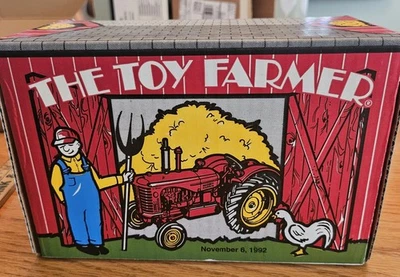 Tractor diésel The Toy Farmer 1992-Massey Harris 55 Ertl 1/16 6 de noviembre de 1992 NUEVO Foto 1 de 4