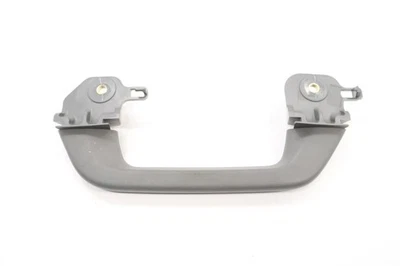 2019–2022 CHEVROLET SILVERADO 1500 ЛЕВАЯ ВНУТРЕННЯЯ РУЧКА ЗАХВАТА ОТ ОРИГИНАЛЬНОГО ПРОИЗВОДИТЕЛЯ 85560997 - Изображение 1 из 4