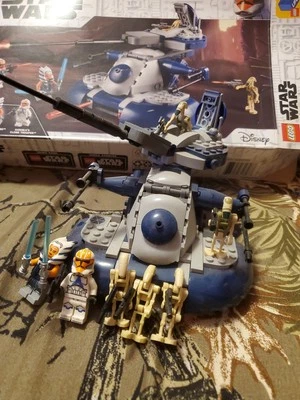 Lego Armored Assault Tank With Ahsoka Tano.  With Extra B1 Battle Driods - Image 1 of 3