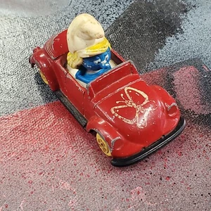 Vintage 1982 Smurfs ERTL 3" Diecast Smurfette Smurf Toy Red VW Bug Car 860L - Picture 1 of 4