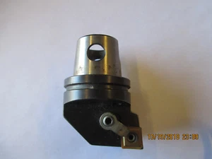 KENNAMETAL QUICK CHANGE HOLDERS KM40MCLNR4 - Picture 1 of 1