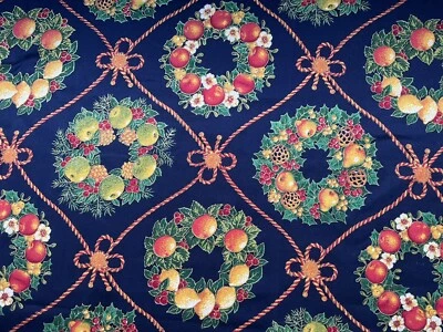 Tela Algodón NAVIDAD Corona Fruta 43" X 40”271 Foto 1 de 4