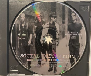 Social Distortion Don't Drag Me Down CD Single Promo 1996 BSK 8363 Epic - Imagen 1 de 3