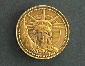 BRONZE COMMEMORATIVE STATUE OF LIBERTY RESORATION MEDAL NESTLE 1-1/2" 1986 NEW - Picture 1 of 2