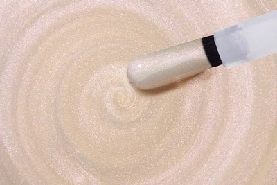 Jolifin LAVENI Shellac - aurora rosé pearl 10ml #S829 - Bild 1 von 4